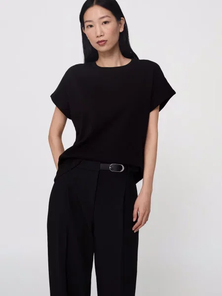 Футболка MANGO ліоцелл чорний