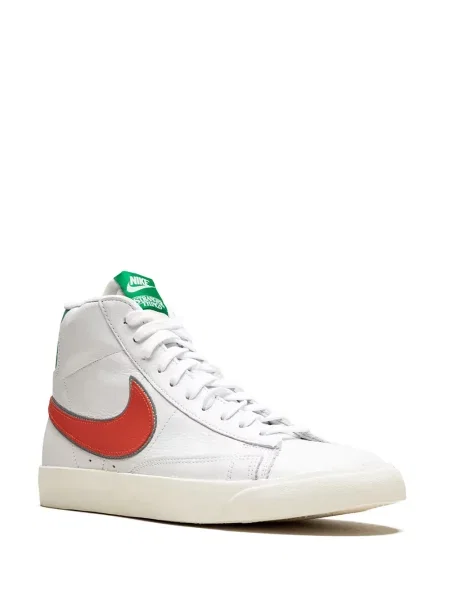 Sako Nike bílé
