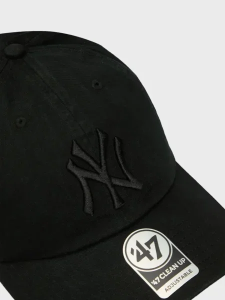 Кепка 47 Brand чорна