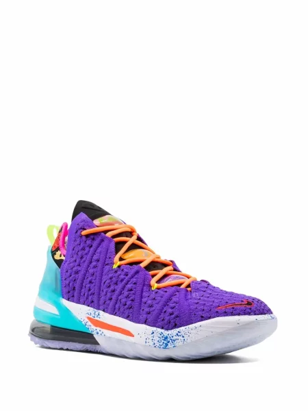Tenisky Nike LeBron fialové