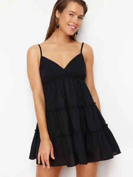 Mała mały sukienka mini Trendyol garniturowa czarna