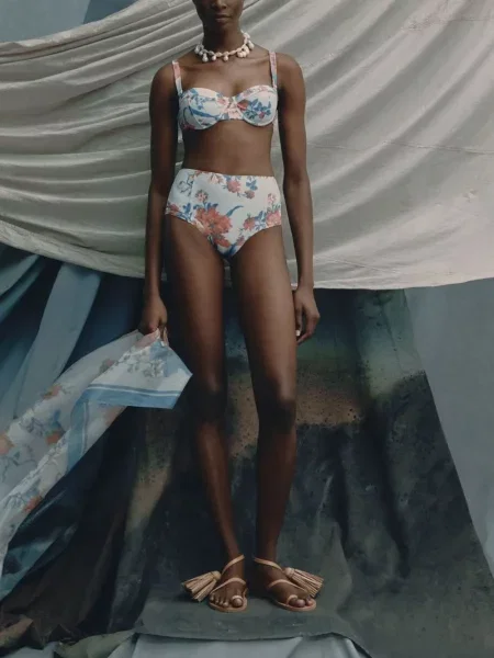 Fular Erdem cu model floral cu imagine alb