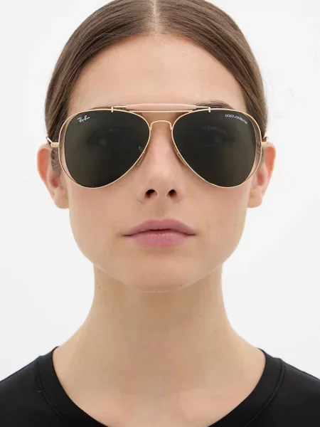 Солнцезащитные очки Ray-ban