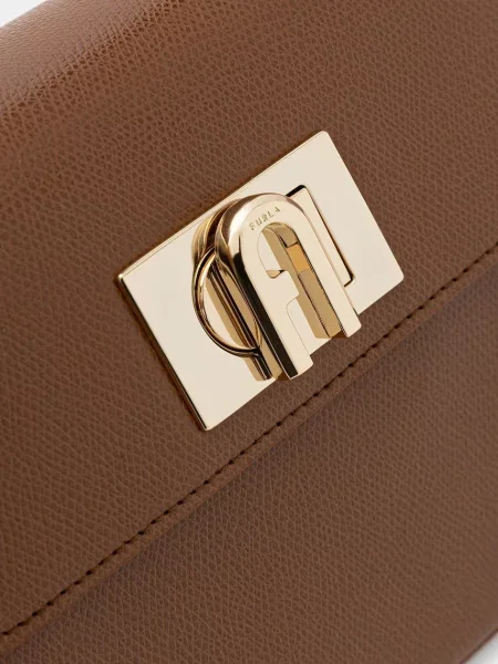 Кожаная сумка Furla