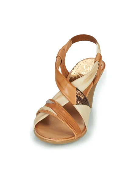 Pantofi Betty London maro