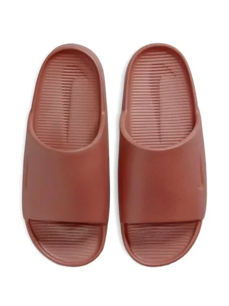 Pantofle Nike bílé