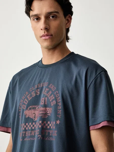 Кожаная футболка Guess Jeans