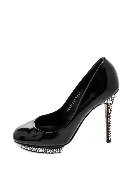 Pantofi cu toc Gina din piele de lac negru
