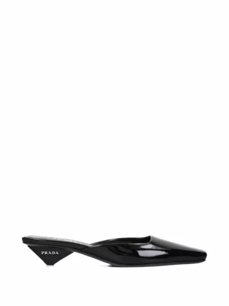 Pantofi cu toc Prada din piele negru