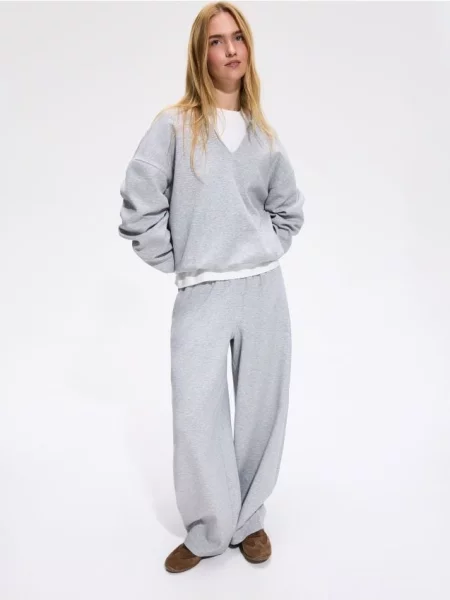 Reserved Pantaloni sport cu conținut ridicat de deschis gri