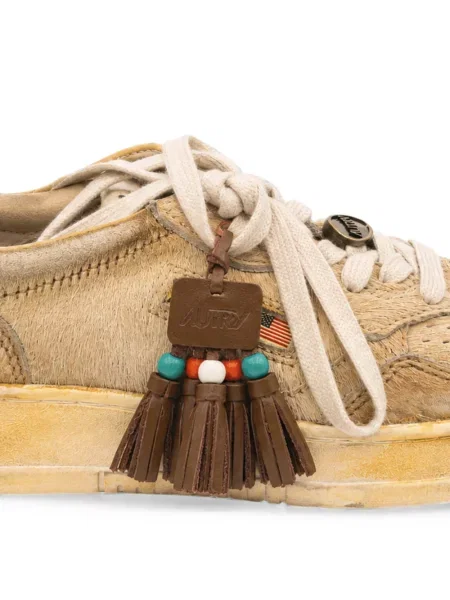 Sneakerși Autry cu mărgele