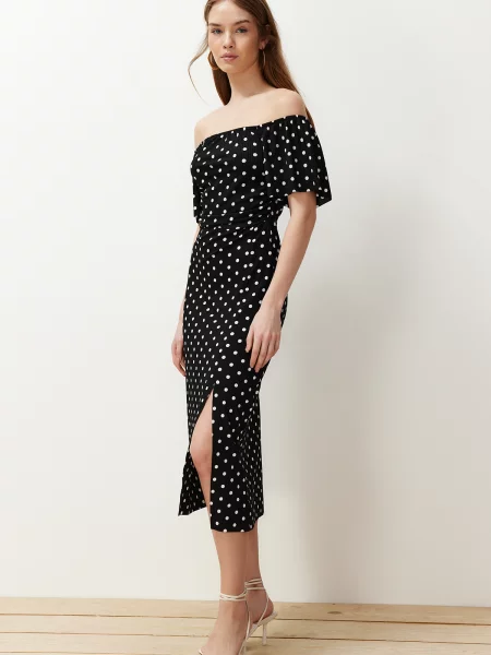 Gulerat rochie Trendyol cu buline negru