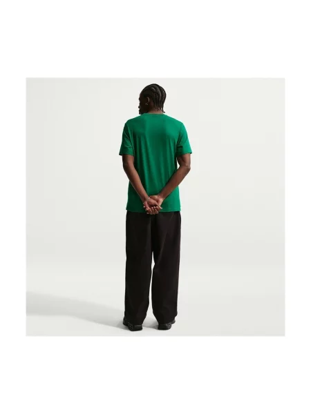 Tričko Nike Sportswear zelená