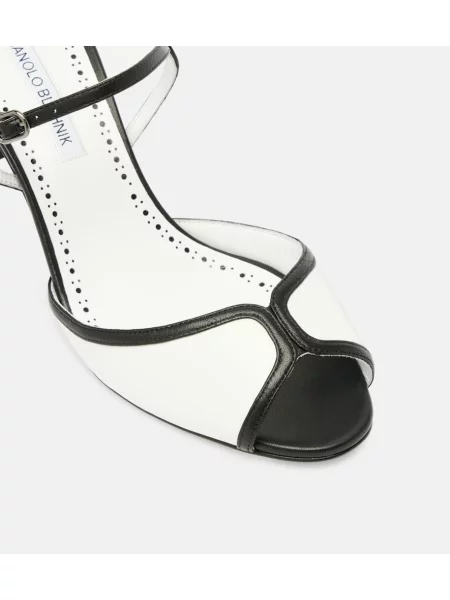 Papuci tip mules Manolo Blahnik din piele alb