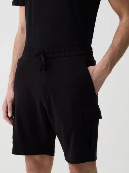 OVS Шорти чорний