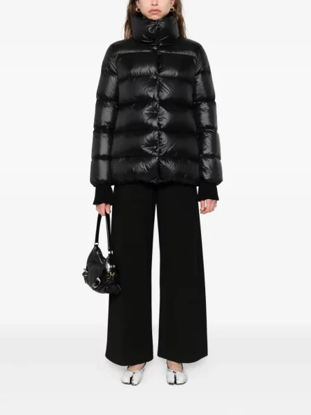 Jakna Moncler crna