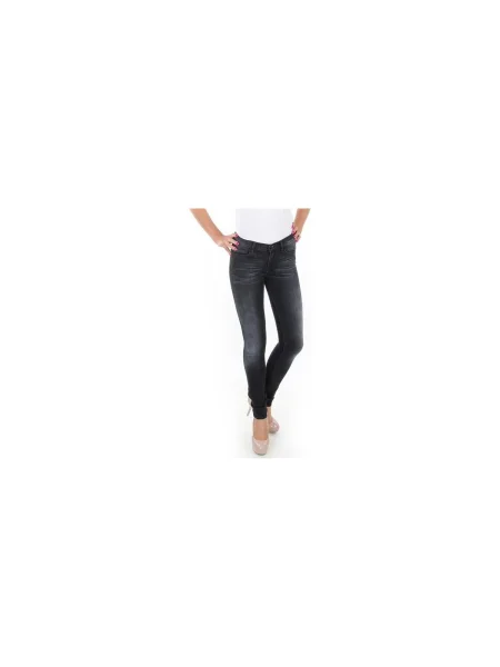 Ruha Wrangler fekete