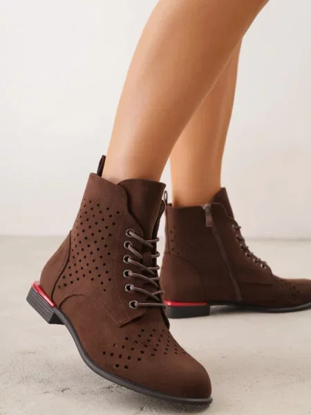 Botine Limophine maro
