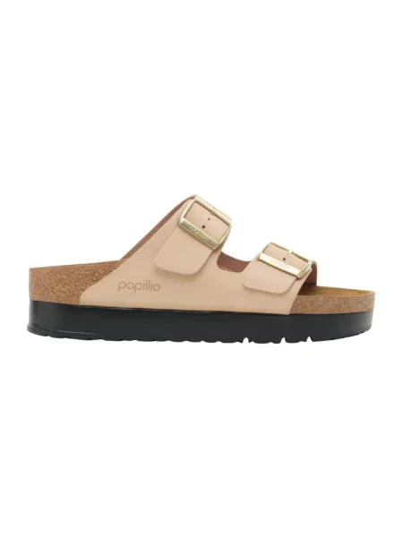 Klapki Birkenstock skórzane na platformie beżowe