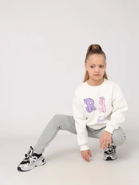 Свитшот Yuki