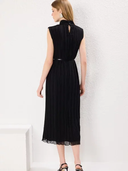 Trendyol Rochie de cocktail negru