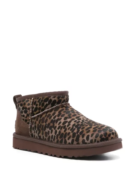 Botine Ugg clasici maro