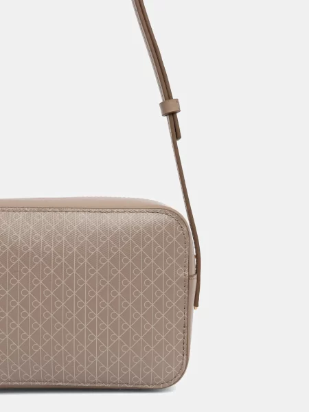 Calvin Klein női műbőr keresztpántos táska bézs