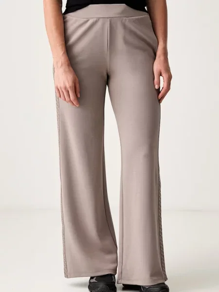 Spodnie Ea7 Emporio Armani brązowe