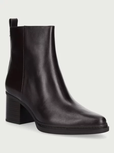 Pantofi Michael Michael Kors din piele maro