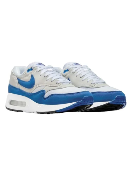 Pantofi Nike gri