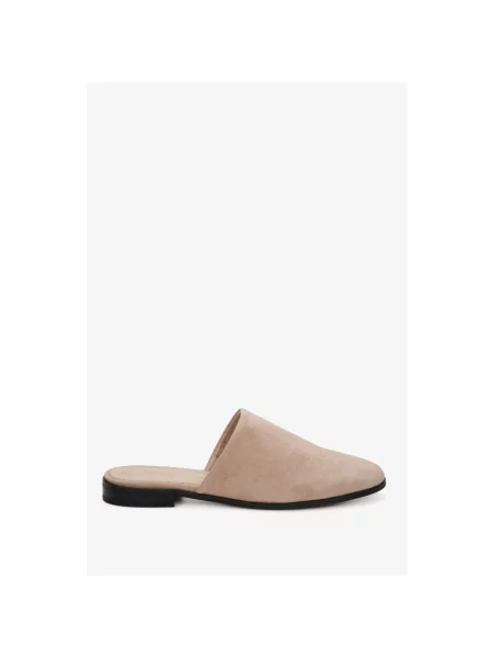 Замшевые мюли Estro бежевые