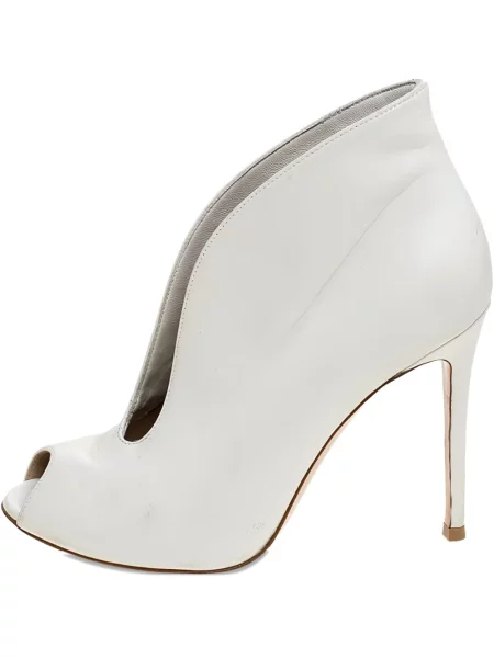 Кожени боти Gianvito Rossi бяло