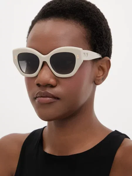 Furla sunčane naočale za žene bež