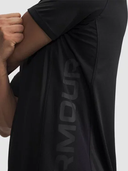 Футболка Under Armour черная