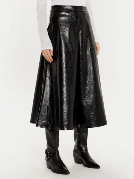 Krilo iz umetnega usnja Sisley črna