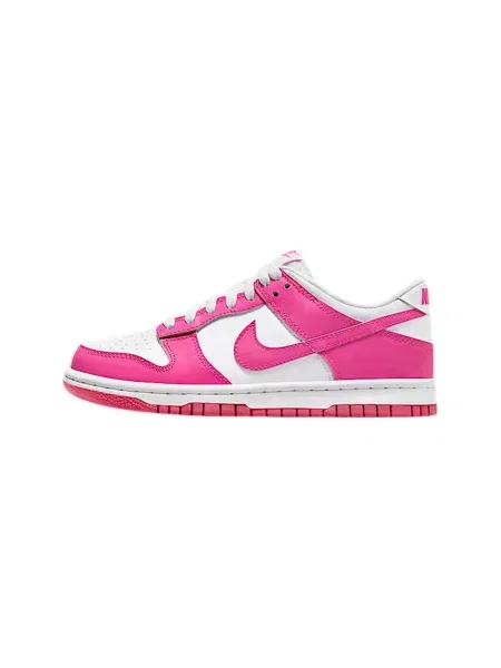 Pantofi Nike roz