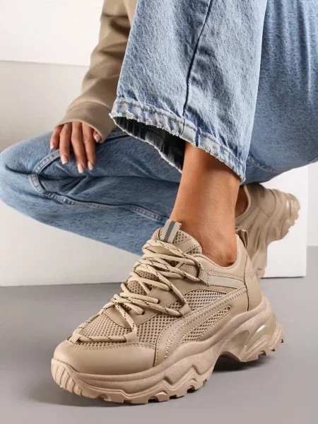 Ciemnobeżowe Sneakersy na Masywnej Podeszwie z Siateczkowym Wstawkami i Ozdobnymi Sznurówkami Ollavia beżowe