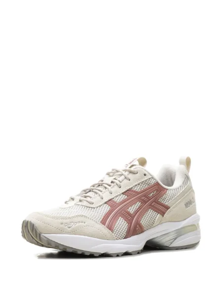 Sneakerși Asics