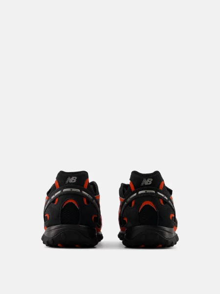 Кроссовки New Balance оранжевые