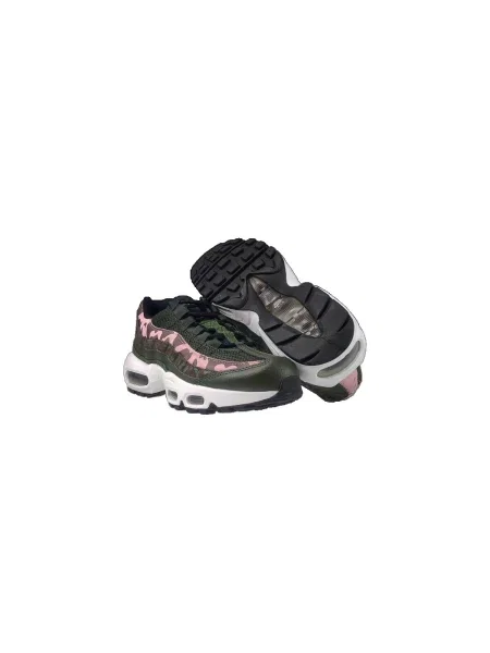 Pantofi Nike maro