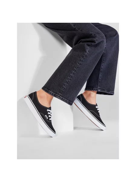 Teniszcipő Vans Authentic Black fekete