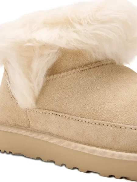 Botine Ugg din piele de căprioară clasici