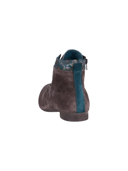 Pantofi Think! maro