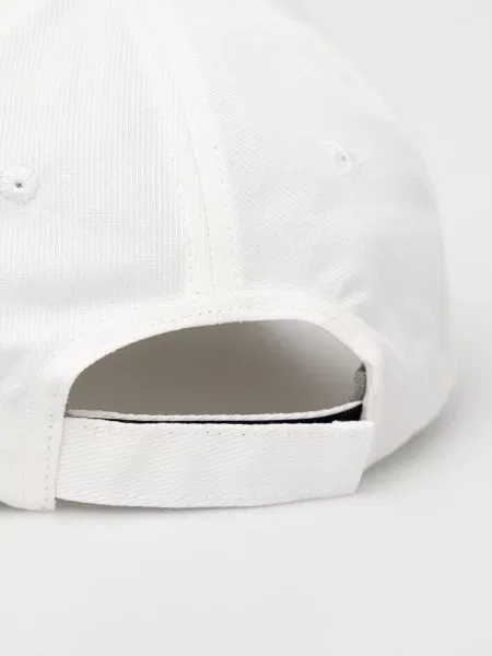 Czapka z daszkiem Emporio Armani biała