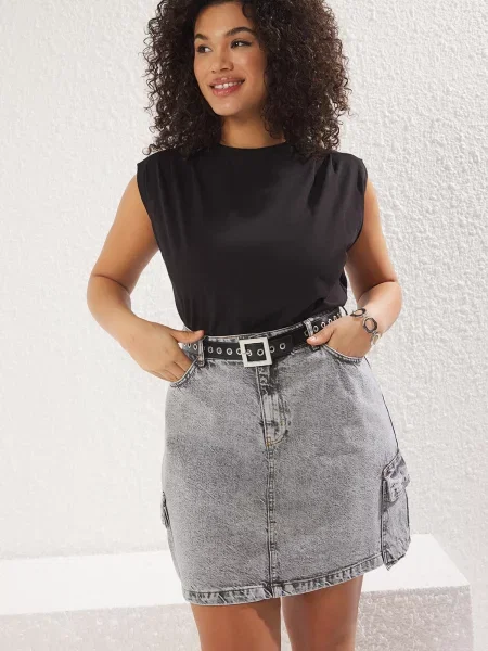 Trendyol Curve Bluză negru