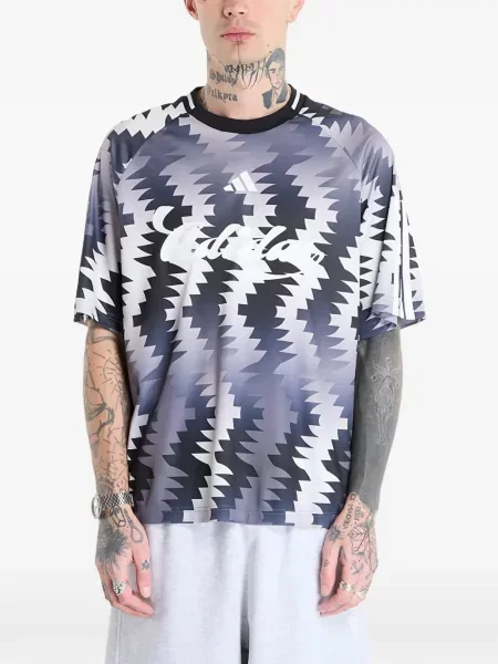 Tricou grafic Adidas cu imagine gri