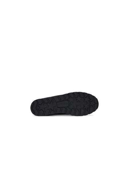 Laisvalaikio batai Guess juoda