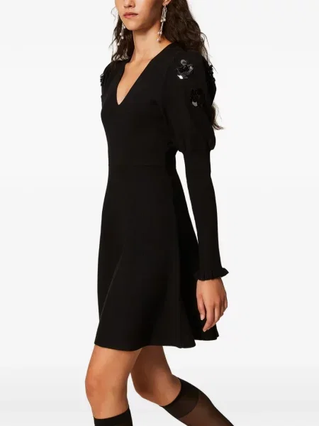 Scurt rochie Twinset cu broderie tricotate negru