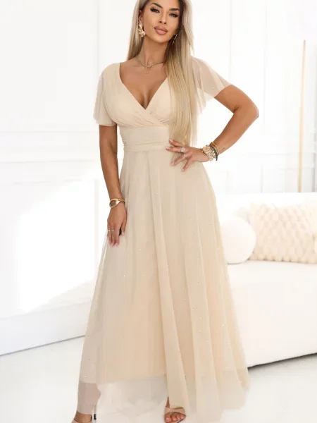 Sukienka Numoco Basic beżowa