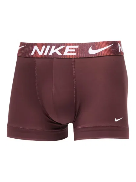 Pantaloni scurți Nike cu șireturi din dantelă cu model camuflaj roz
